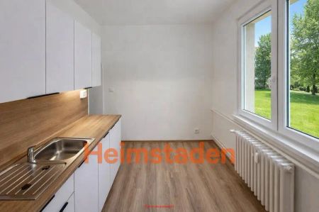 Pronájem bytu 3+1 70 m - Fotografie 2