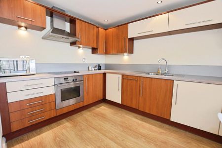 1 bedroom flat to rent - Photo 5