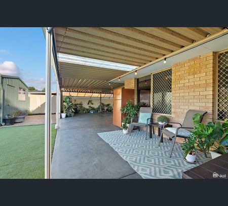 230 Seville Drive, Seville Grove, WA 6112 - Photo 5