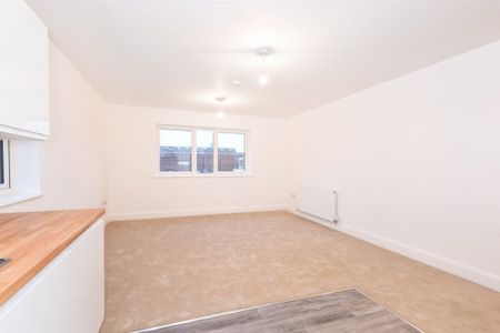 2 bedroom apartment to rent - Photo 5