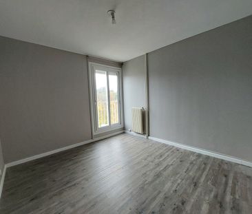 Location Appartement 3 pièces 79m² - Photo 6
