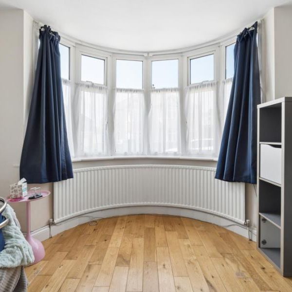 3 bedroom semi-detached house to rent - Photo 1