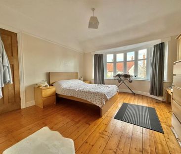 3 Bedroom Semi Detached To Let - Photo 3