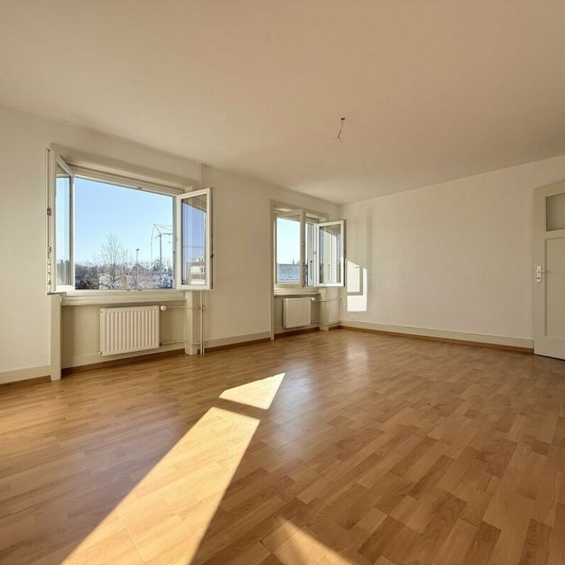 FRIBOURG - 4.5 pièces au 2ème étage - Foto 1