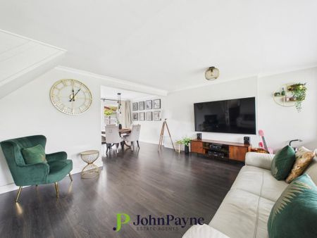 3 bedroom detached house to rent - Photo 3