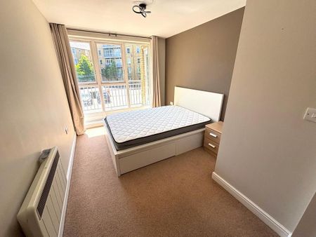 2 bedroom flat to rent - Photo 5