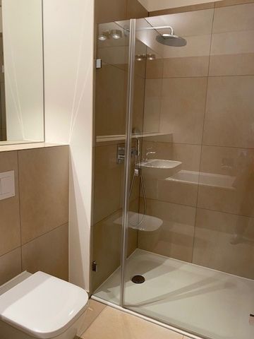 Stilvoll Wohnen mit Panoramablick über Berlin - inkl. Concierge, Gym und Gemeinschaftsdachterrasse! - Photo 4