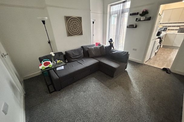 Oban Street - Photo 1