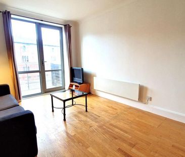2 bedroom flat to rent - Photo 6