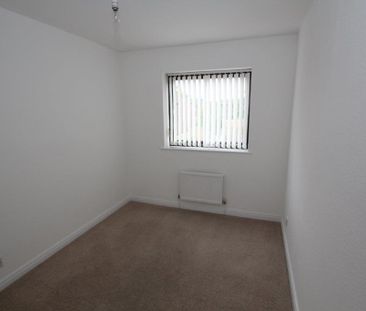 2 Bedroom HOUSE, Chester - Photo 3