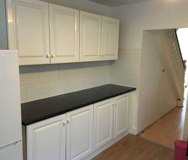 Student Accommodation, 10 Sibthorp Street, Lincoln, Lincolnshire, L... - Photo 3