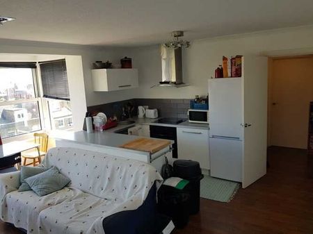 Room in a Shared Flat, Montpelier Road, BN1 - Photo 3