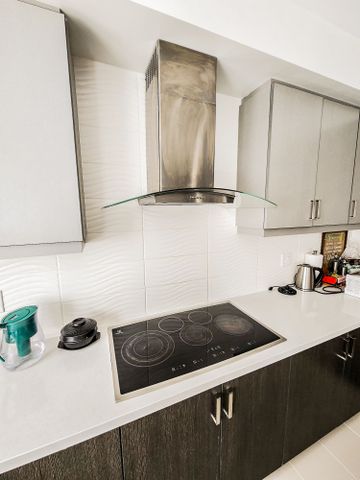 For Lease - 390 Highway 7 N/A Unit# Th 2, Richmond Hill, Ontario - Photo 3