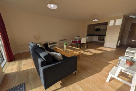 2 bedroom apartment to rent - Photo 3