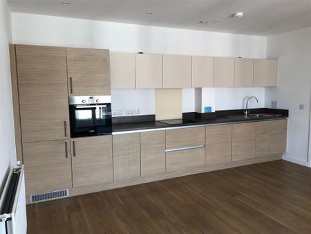 2 Bed Flat, Denyer Walk, SO19 - Photo 4