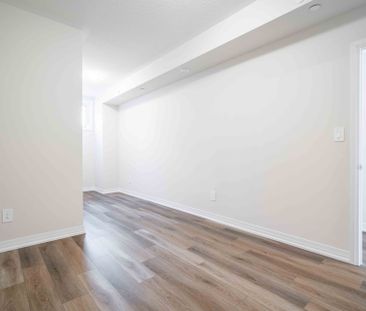 For Lease - 1585 Rose Way Unit# 126, Milton, Ontario - Photo 2