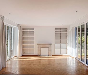 Maison 3 façades avec 800m² de jardin / Avenue Hamoir - Photo 3