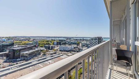 Funky Zest Apartment - Photo 2