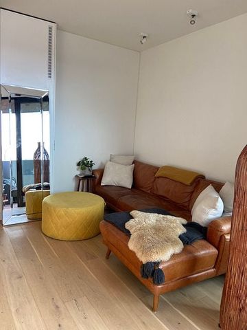 Stylish 1 bedroom apartment with courtyard - Photo 2