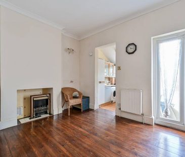 3 bedroom house to rent - Photo 2