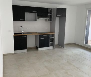 location Appartement T3 DE 60.3m² À ST ORENS DE GAMEVILLE - Photo 5