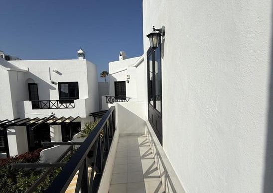 Puerto Rico, Canary Islands 35130