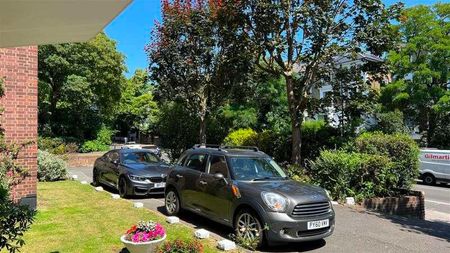 Haverstock Hill, Belsize, NW3 - Photo 2