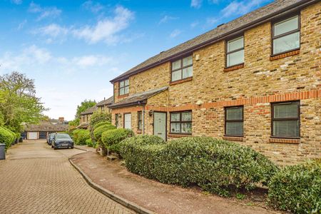 Croftongate Way, Brockley, London, SE4 - Photo 3