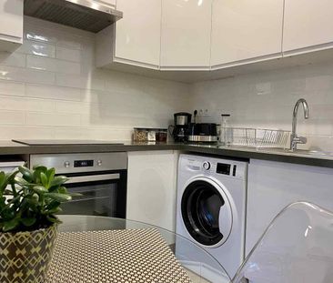 Location Appartement 1 pièce 23m² - Photo 3