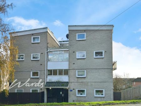 2 bedroom maisonette to rent - Photo 4