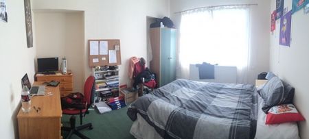 Student Houses - 5 Bedrooms Plymouth - Photo 3