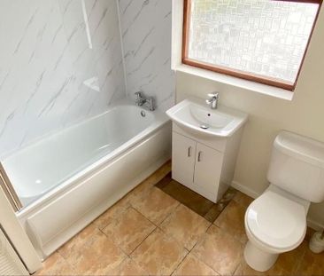 11 Dorchester Park, Portadown, BT62 3EA - Photo 2