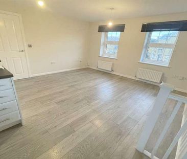 Westview Close, BN10 - Photo 1