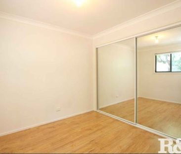 Perfectly Located Self Contained Granny Flat - Photo 5