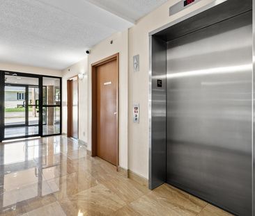 1750 Boulevard Lévesque Est, Laval, QC - Photo 2