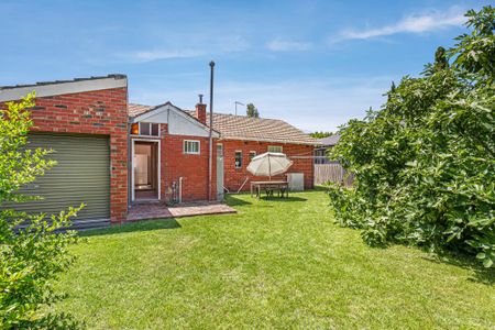 52 Kenneth Street, Sandringham VIC 3191 - House For Rent | Domain - Photo 2