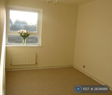 3 bedroom maisonette to rent - Photo 5