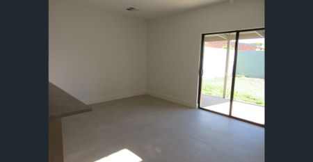 NEW THROUGHOUT - FULLY RENOVATED - FANTASTIC CONVENIENT LOCATION - Photo 3