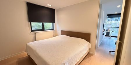 Loft te huur in Kortrijk voor € 2.000 met 2 slaapkamers - Photo 3