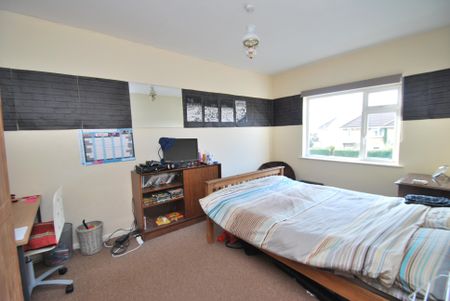 Upper Bloomfield Road, Bath, Odd Down - Photo 2