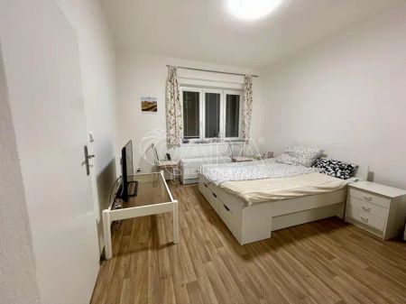 Pronájem bytu 1+1, 31 m - Praha 6 - Břevnov - Fotografie 3