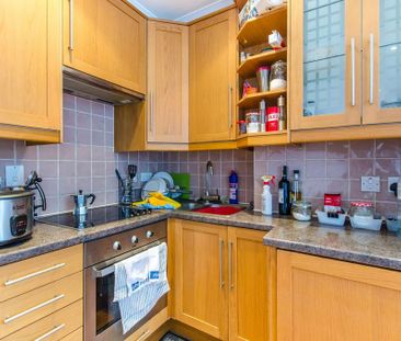 1 bedroom flat to rent - Photo 4