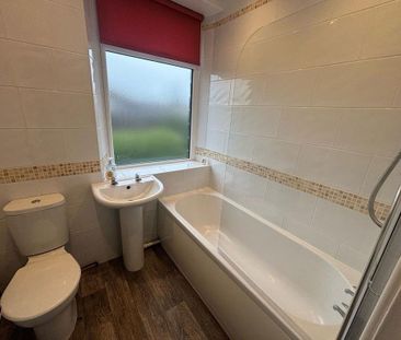 3 bedroom terraced house to rent - Photo 6