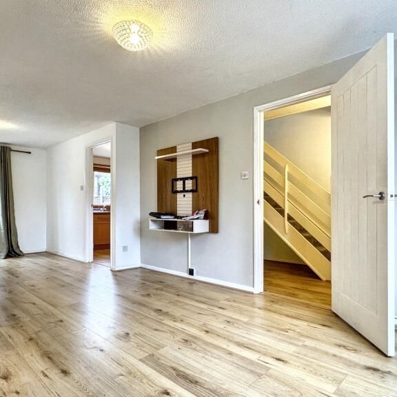 Somers Road, Southsea - Photo 1