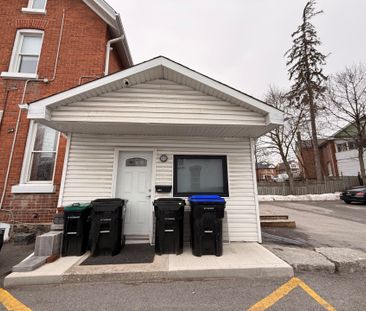 For Lease - 109 Toronto Street Unit# Back unit, Barrie, Ontario - Photo 5
