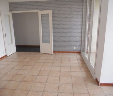 Location Appartement 3 pièces 61m² MARIGNANE 13700 - Photo 2