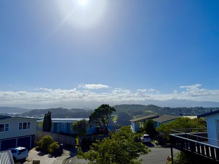 Two Bedroom Apartment in Kingston - Photo 5