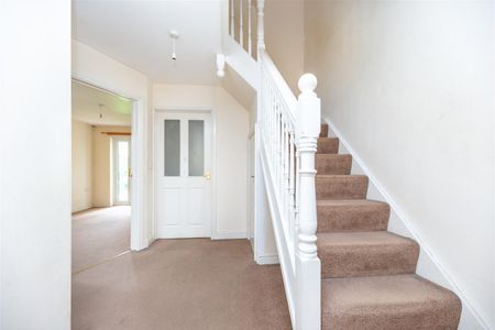 Prospect Place, Sketty, SA2 9EH, Swansea - Photo 2