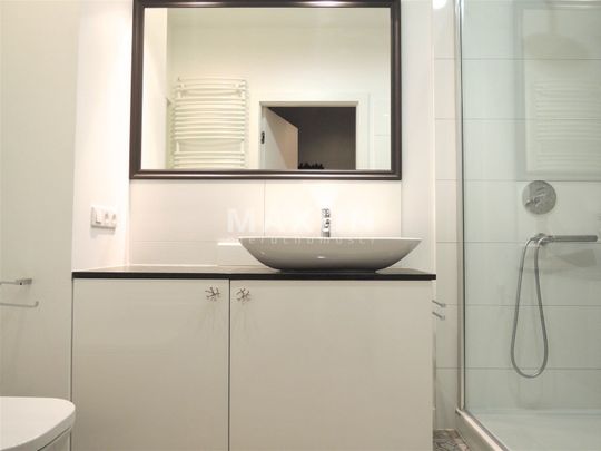 Komfortowy apartament w sąsiedztwie CH Arkadia - Photo 1