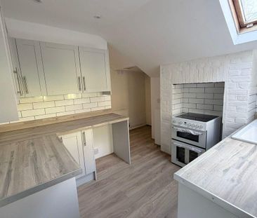 2 bedroom house to rent - Photo 2